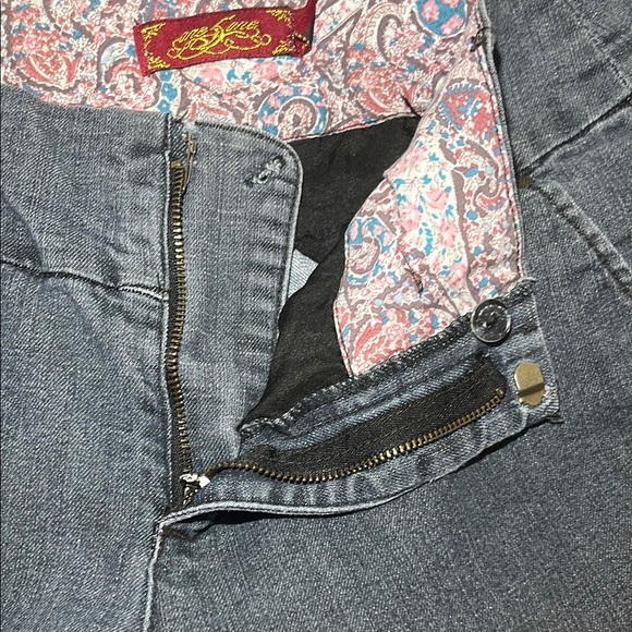 Blue Jean Shorts with Tailored Fit and Dark Wash - Picture 7 of 8